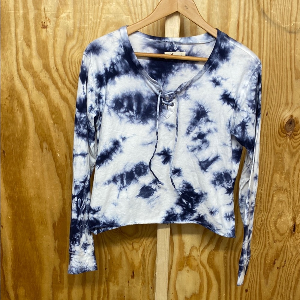 Hollister size S long sleeve T shirt navy and white tie dyed